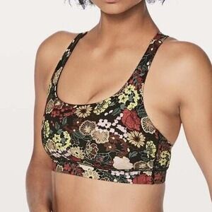 Lululemon Size 4 Energy Bra Fluorolace Multi Medium Support Stretch B / C Cup